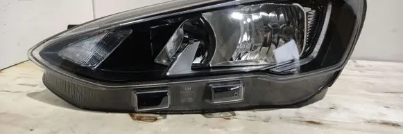 Ford Focus Headlight/headlamp JX7B13W030CE TPD014065