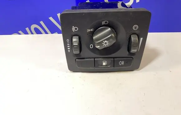 Volvo V50 Light switch 30739298