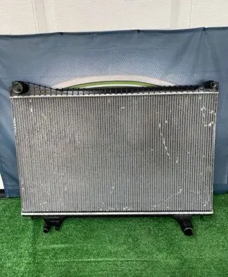 Jaguar XE Coolant radiator GX738005DC