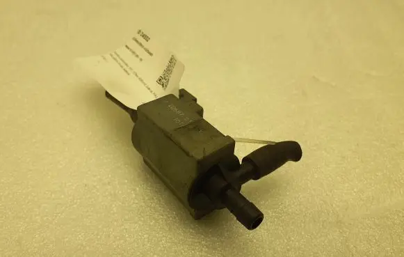 Jaguar XJ X351 Turbo solenoid valve 72268701