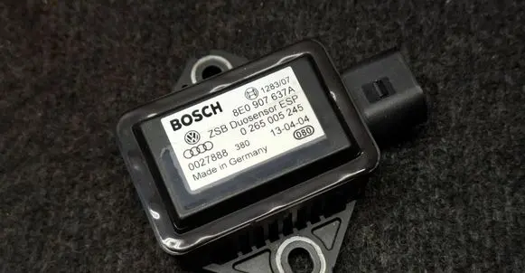 Audi A8 S8 D3 4E ESP acceleration yaw rate sensor 8E0907637A 0265005245