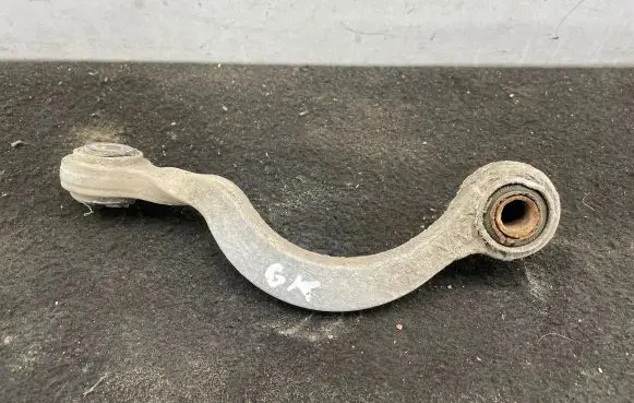 Audi Q7 4L Rear control arm