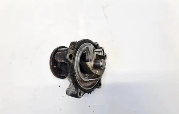 Mercedes-Benz A W168 Water pump 1662010210