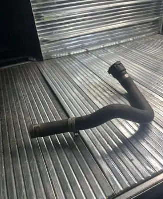 BMW 3 E92 E93 Engine coolant pipe/hose 9222651