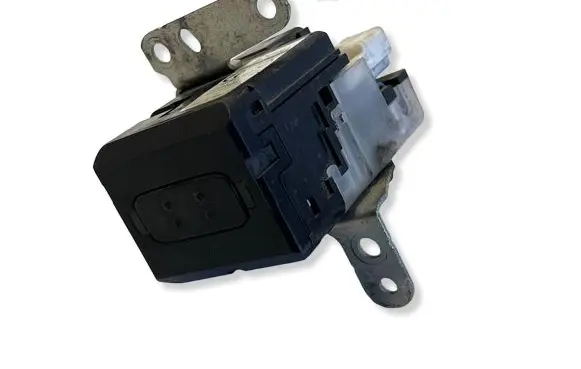 Toyota Corolla Verso AR10 Ignition lock 626399000