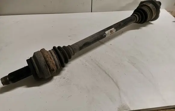 BMW X5 E70 Rear driveshaft P756412803
