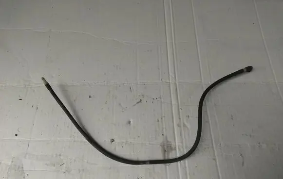 Mazda 3 I Windshield washer fluid hose 