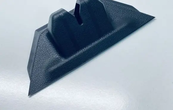 Volkswagen Touareg II Tailgate/boot lid lock trim 7P6827520C