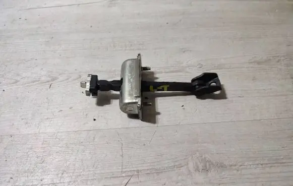 Opel Corsa E Rear door check strap stopper 3131
