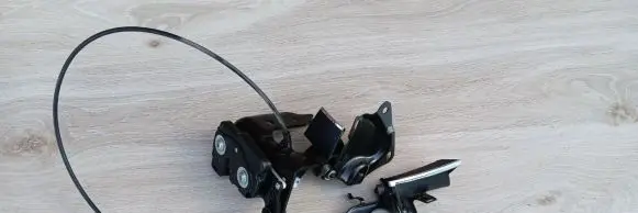 Mercedes-Benz E W212 Seat back rest lock catch A2129209400 2129209400