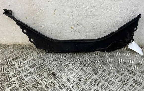 Other engine bay part