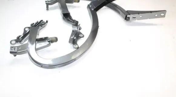 Audi A6 S6 C7 4G Tailgate/trunk/boot hinge 4G5827302B 4G5827301B