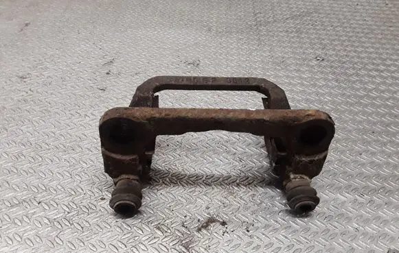 Nissan Murano Z50 Brake caliper pad carrier rear 