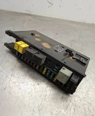 Mercedes-Benz CLK A209 C209 Fuse module 2095450101 5DK00848610