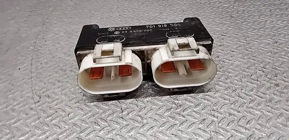Volkswagen Transporter - Caravelle T4 Coolant fan relay 701919506 899978000