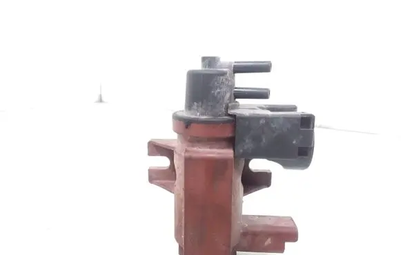 Ford Mondeo MK IV Turbo solenoid valve 6G9Q9E882CA
