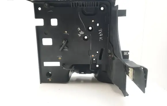 Land Rover Range Rover Sport L320 Battery tray 8H2218N379AB AH2218N379AA DWM500031