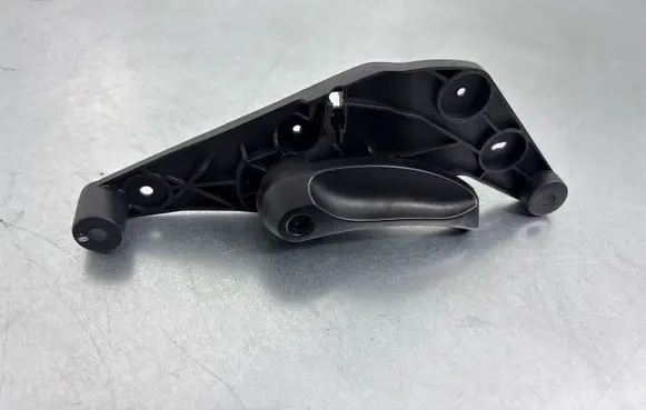 BMW 5 F10 F11 Engine bonnet (hood) release handle 9114002