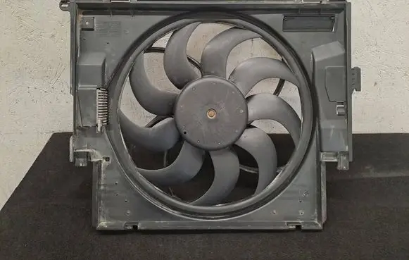 BMW 1 F20 F21 Radiator cooling fan shroud 17427640508 760841004 7608410