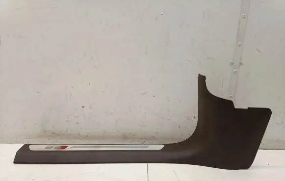 Audi A8 S8 D4 4H Front sill trim cover 4H2867271A