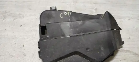 Renault Captur Timing belt guard (cover) 135630596R