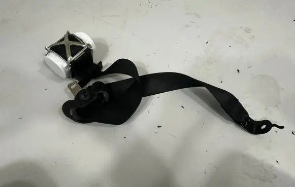 BMW 4 F32 F33 Front seatbelt 7284486 7265810