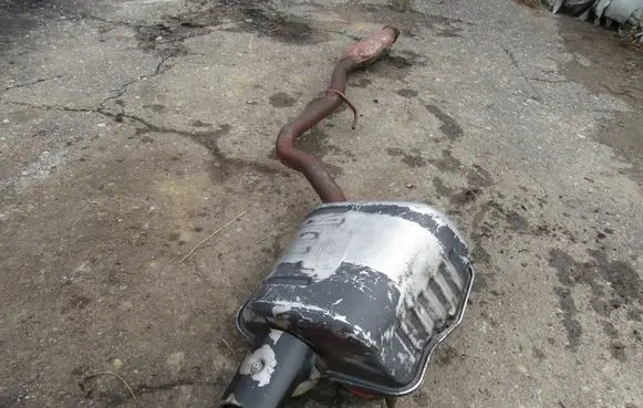 Mercedes-Benz C W202 Rear muffler/silencer tail pipe A2024913801-MERC A2024913801