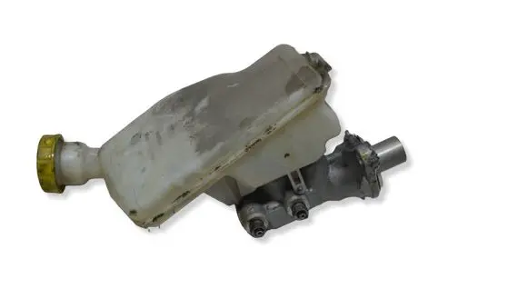 Peugeot 207 Master brake cylinder 32067093