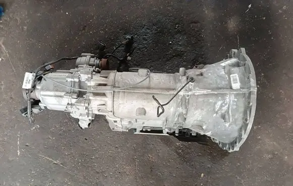 Jaguar XF X250 Automatic gearbox DW937000AD 1087401832
