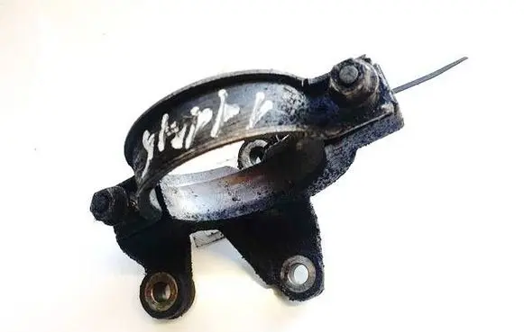 Ford Grand C-MAX Engine mounting bracket 