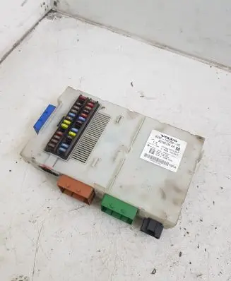 Volvo S80 Fuse module 30786132AA
