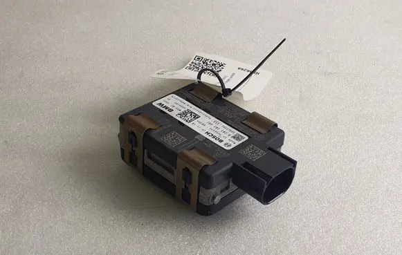 BMW 3 G20 G21 Distronic sensor radar 0203303402