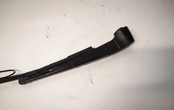 Mercedes-Benz A W176 Rear wiper blade arm 