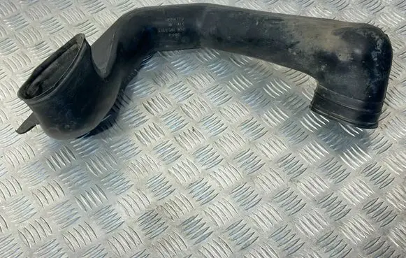 Volkswagen II LT Air intake duct part 2D0129521C