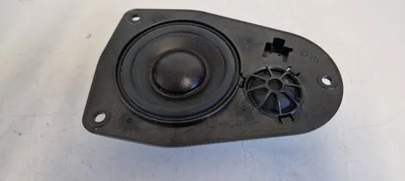 Volvo V60 Panel speaker 2500008801