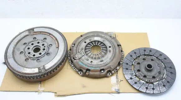 Mercedes-Benz Vito Viano W447 Clutch set kit 123107183R 302052965R 301015679R