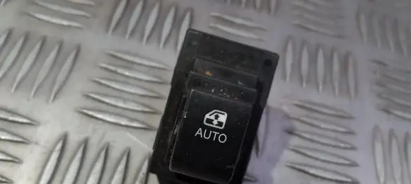 KIA Ceed Electric window control switch 93571H100 9357-1H100