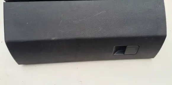 Skoda Fabia Mk1 (6Y) Glove box set 6Y1857097 6Y1857103