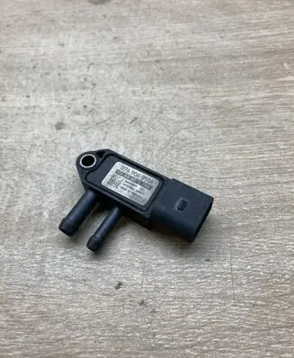 Volkswagen Touran I Exhaust pressure sensor 076906051A 20DPS090