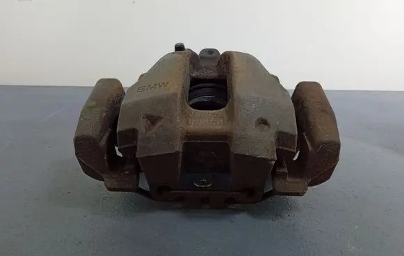 BMW X3 F25 Front brake caliper