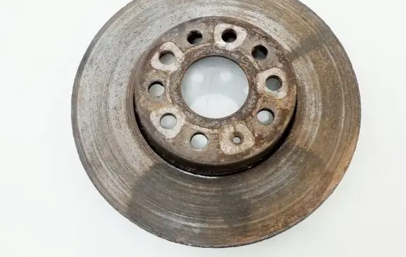 Volkswagen Touran I Front brake disc