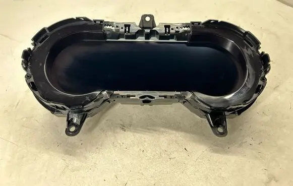 Dodge Hornet Speedometer (instrument cluster) 68647335AA 68737937AA 00505667800