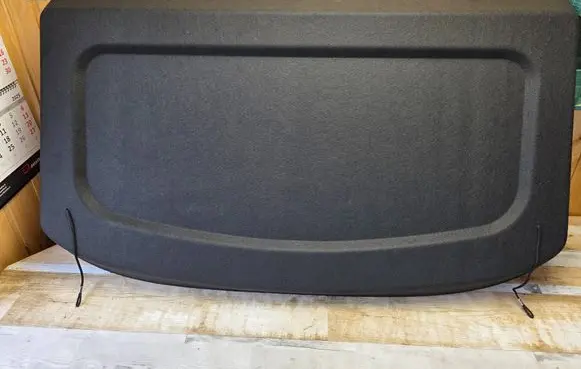 Parcel shelf