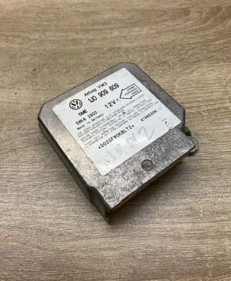 Volkswagen Bora Airbag control unit/module 1J0909609 5WK42800