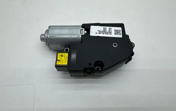 KIA Ceed Sunroof motor/actuator K8210J7000