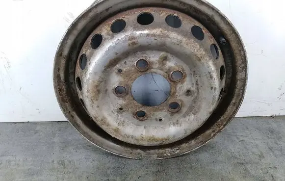 Volkswagen II LT R15 steel rim KBA43737