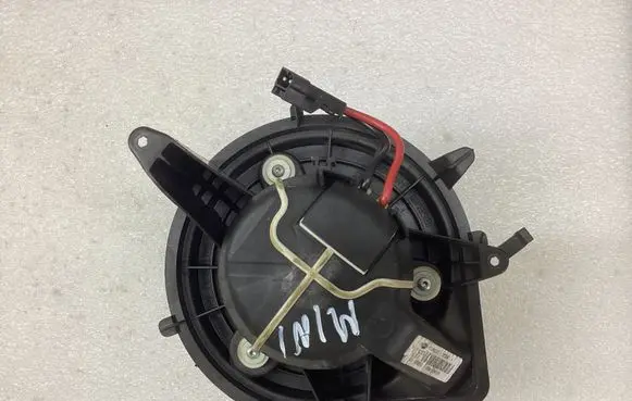 Mini Cooper Countryman R60 Heater fan/blower T1013084T 0011370 9266899