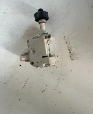 Audi Q7 4L Fuel tank opening switch 3b0759782A