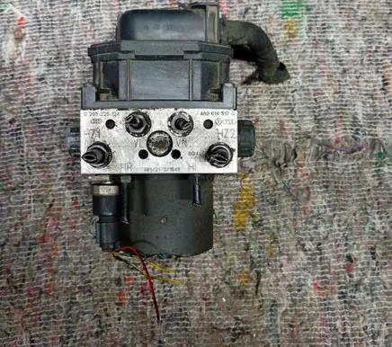 Volkswagen PASSAT B5.5 ABS Pump 4B0614517G 0265950055 0265225124