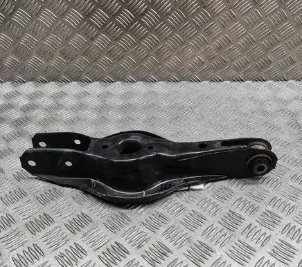BMW 2 F22 F23 Rear upper control arm/wishbone 6867540 6867541